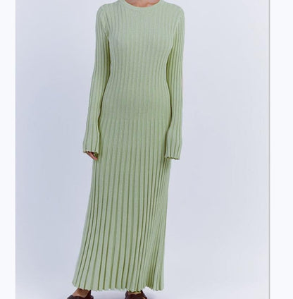 Boronia - Elegant Ribbed Maxi Dress