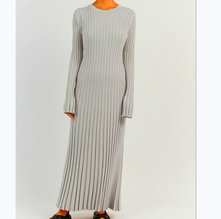 Boronia - Elegant Ribbed Maxi Dress