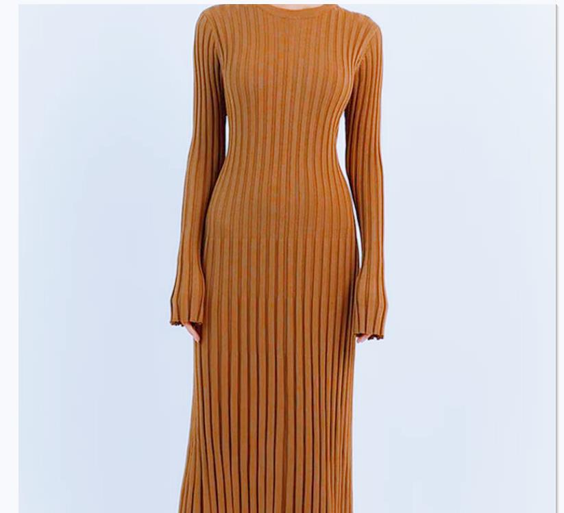 Boronia - Elegant Ribbed Maxi Dress