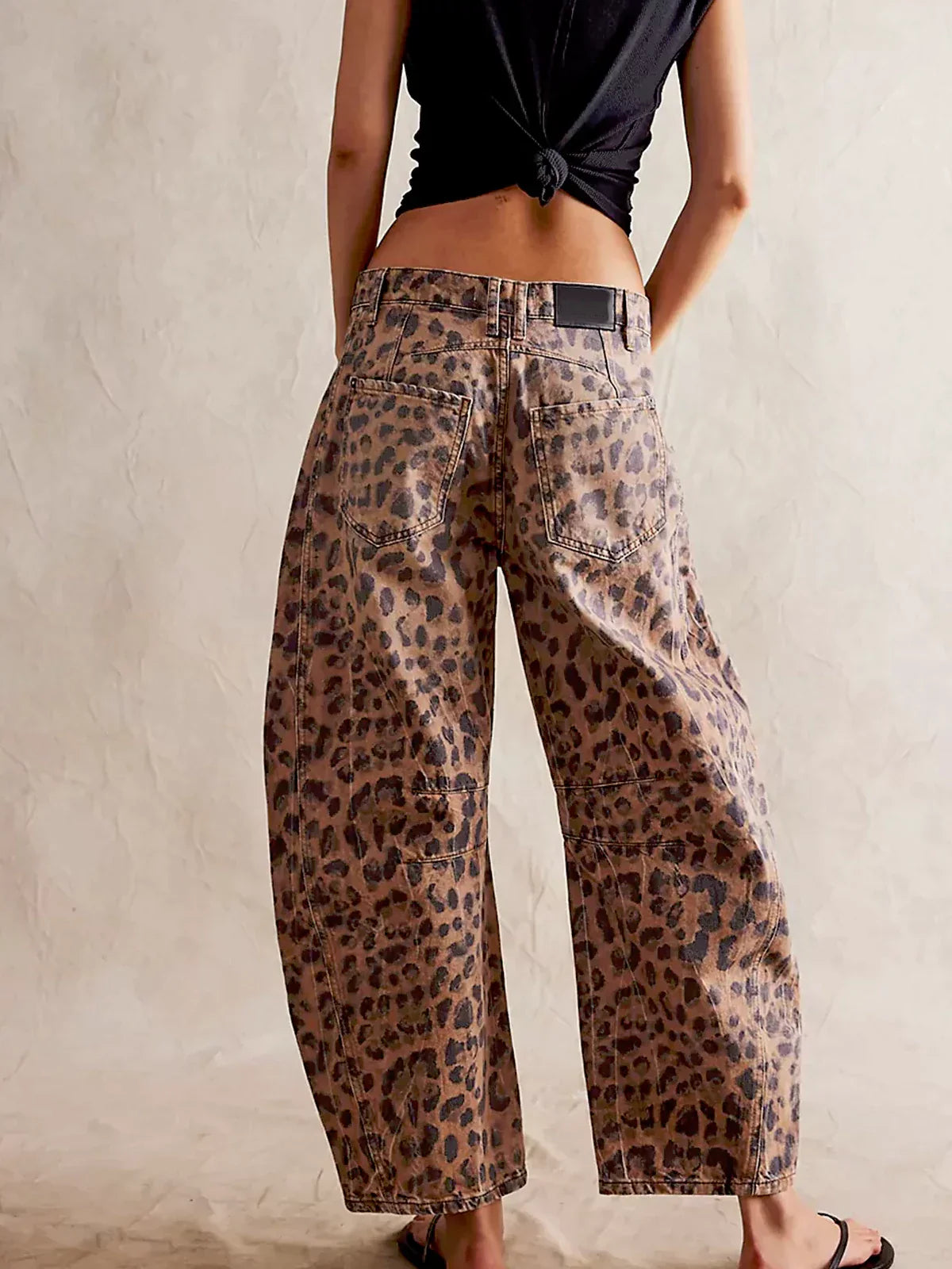 Darcy - Print Barrel Jeans